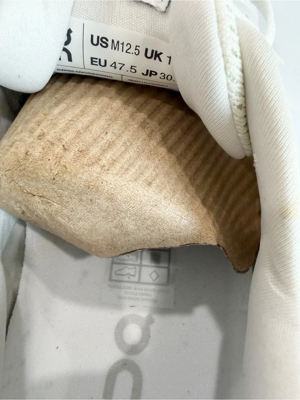 On Running Cloudsurfer Men’s Shoes
